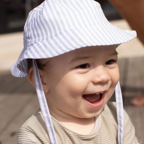 Chapeau anti UV rayures bleues - 2-4 ans