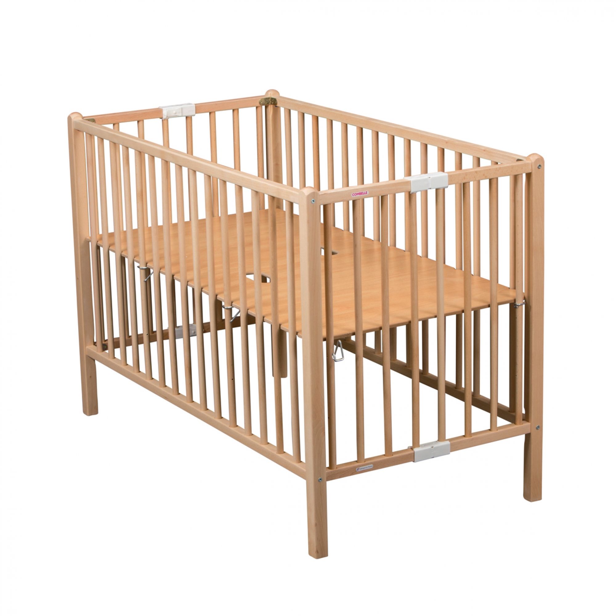 Lit bébé pliant en bois vernis naturel avec matelas et housse (le