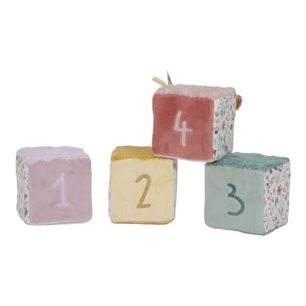 Lot de 4 cubes d'activités en tissu Fairy Garden