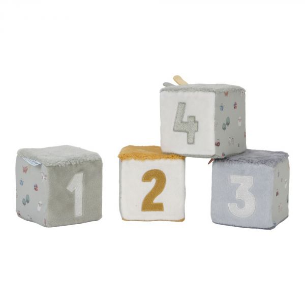 Lot de 4 cubes d'activités en tissu Little Farm