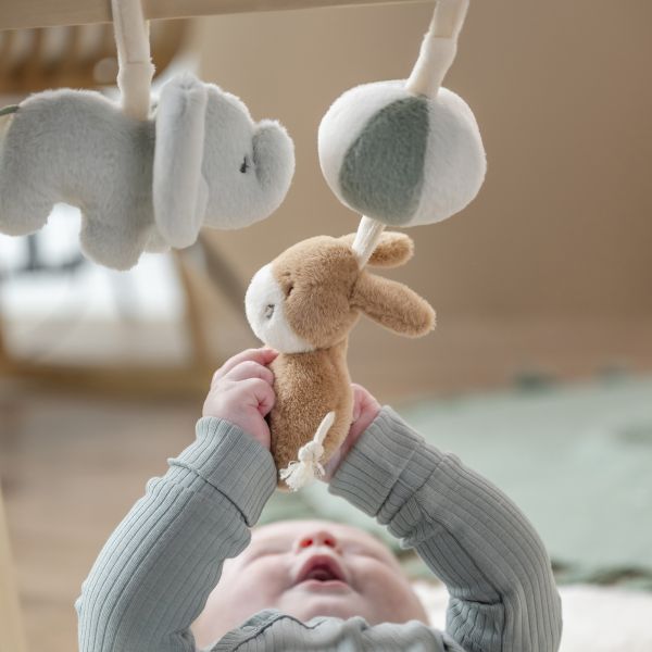 Arches en bois avec jouets a suspendre 60x49cm