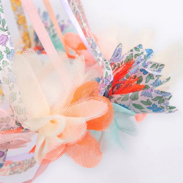 Lustre floral en tissu Liberty