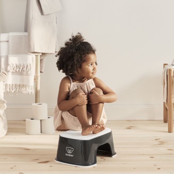 Marche pied enfant noir et blanc