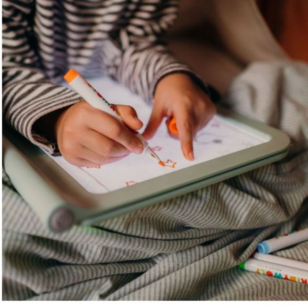 Lot de 4 marqueurs fluorescents néon effaçables Kidymarker RVBO