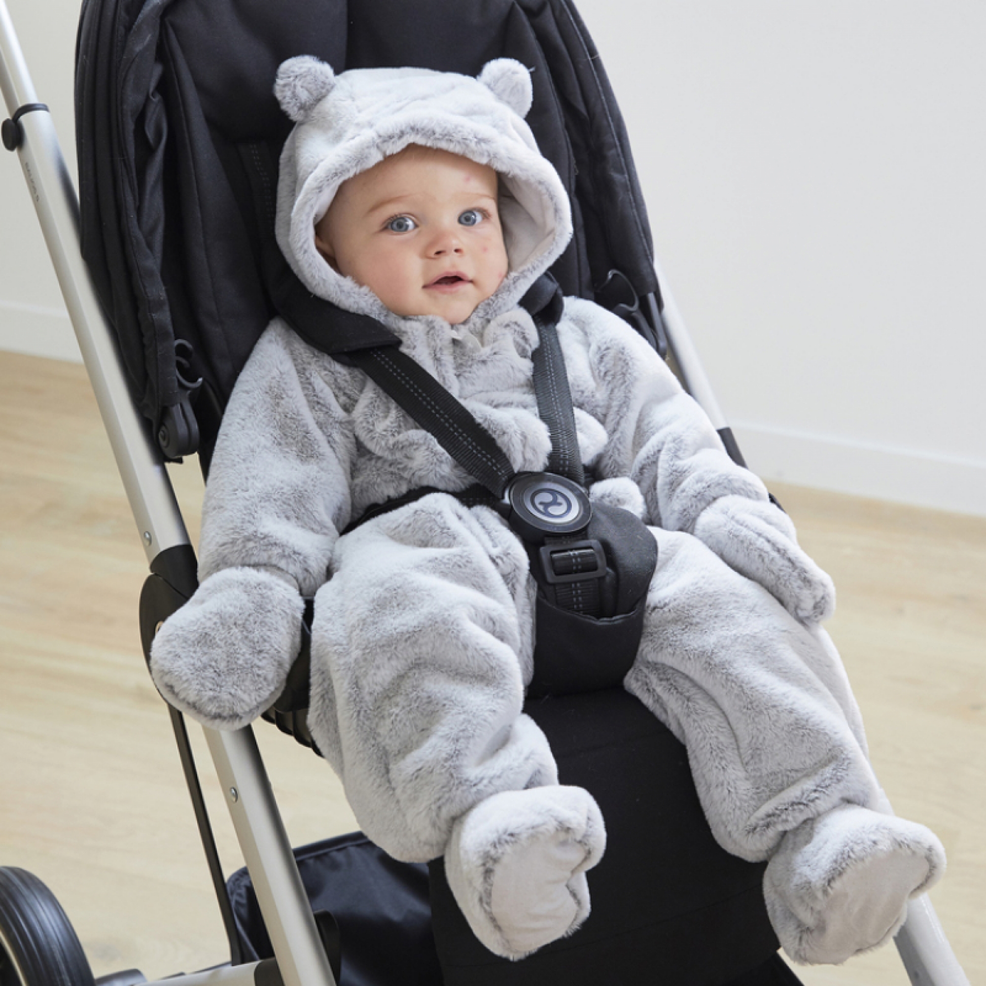 Noukie S Combinaison Pilote Fausse Fourrure Grise 1 6 Mois Made In Bebe Noukie S Combinaison Pilote Fausse Fourrure Grise 1 6 Mois Made In Bebe