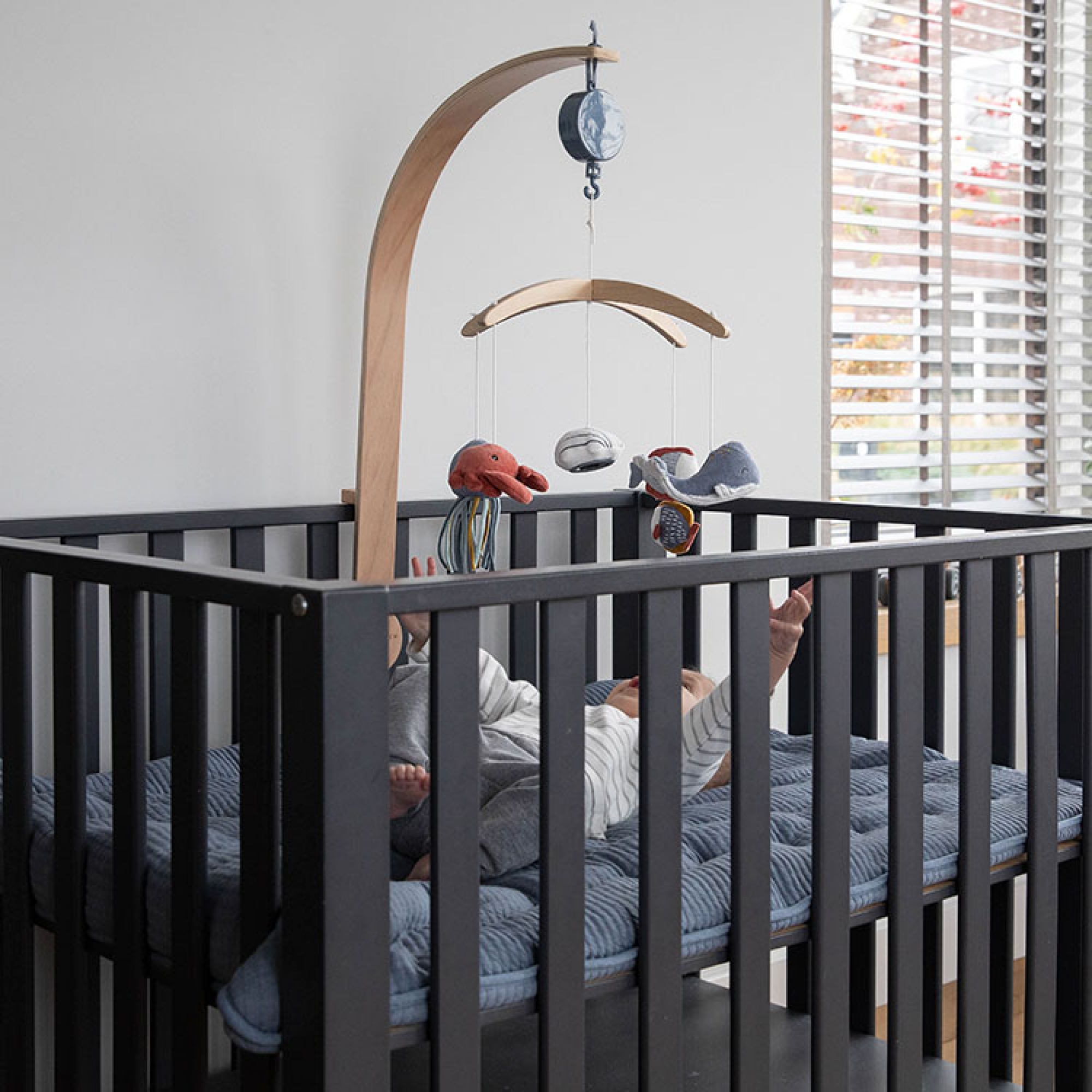 Little Dutch Mobile Musical En Bois Ocean Bleu Made In Bebe