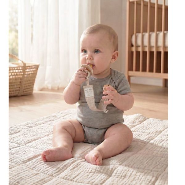 Attache-tétine universelle en coton bio Beige