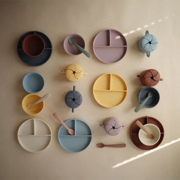 Bol ventouse en silicone - Pale Daffodil