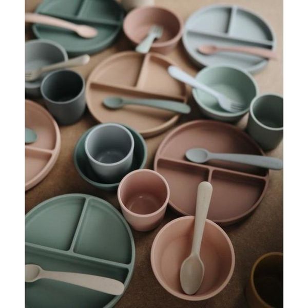 Assiette à compartiment en silicone - Blush