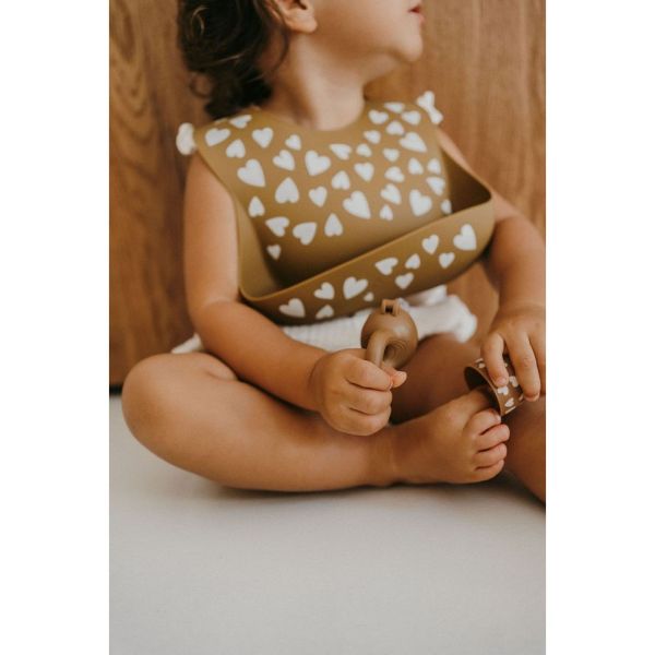 Bavoir Fall In Love Camel