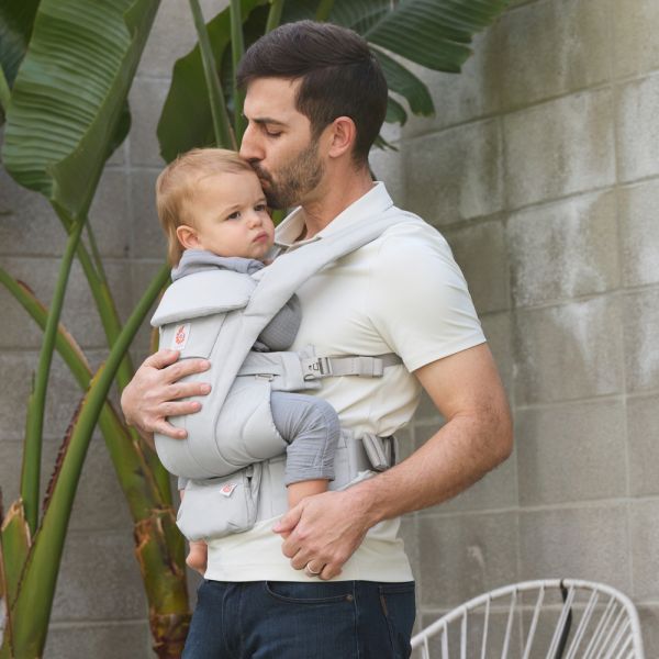 Porte bébé Omni Deluxe Pearl grey