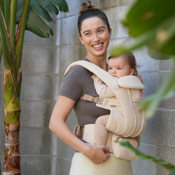 Porte bébé Omni Deluxe Natural beige mesh