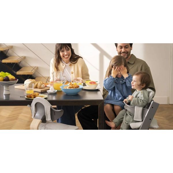 Pack Chaise haute Tripp Trapp avec son Baby Set et sa tablette - Warm brown