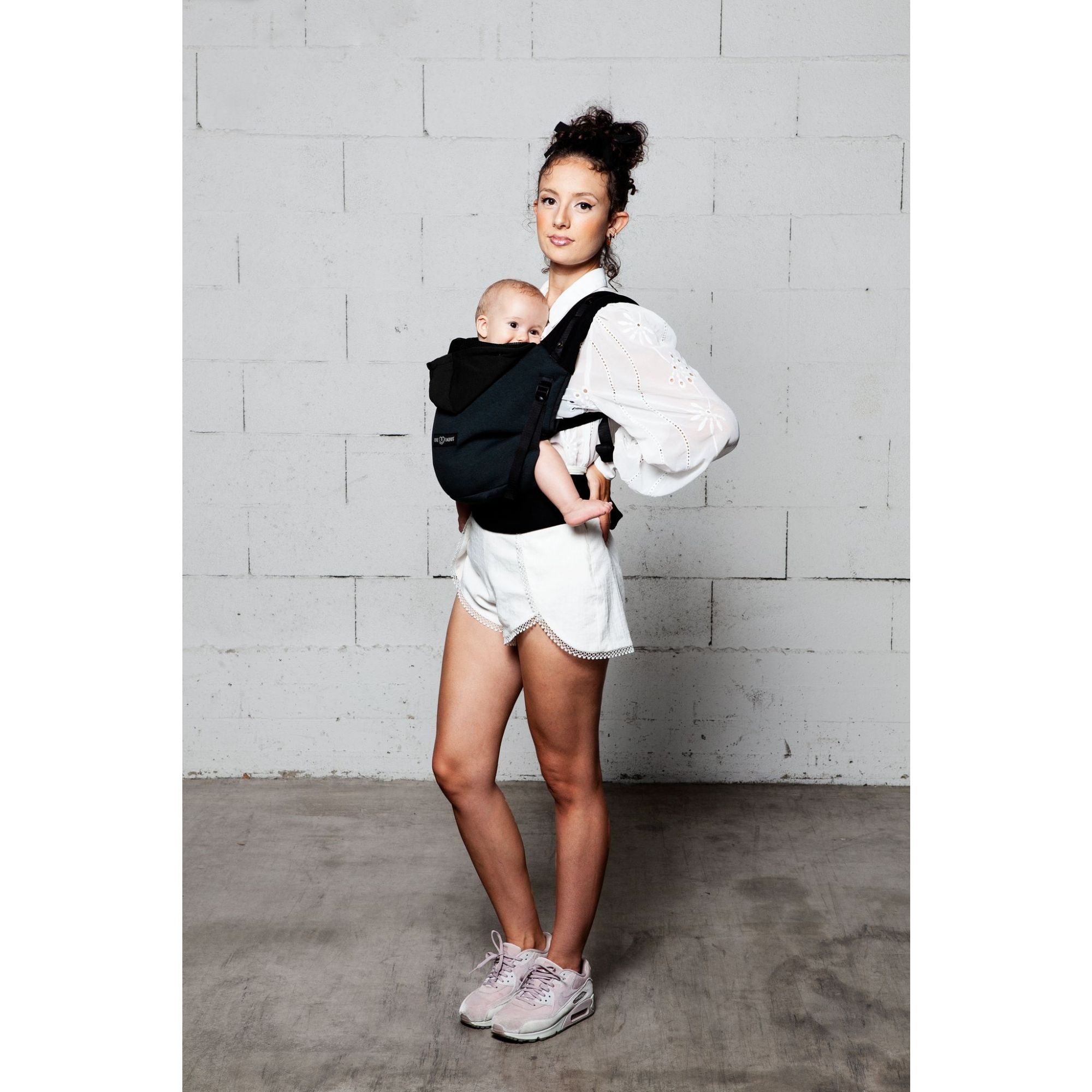 Love Radius Pack Evolution Porte Bebe Hoodiecarrier Black Forest Made In Bebe