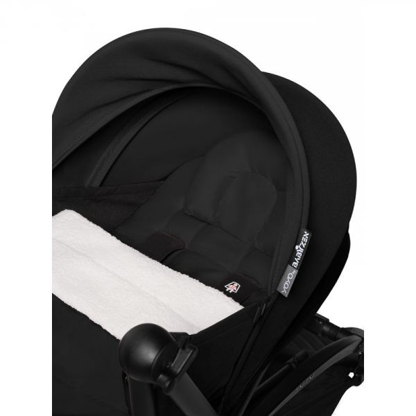 Poussette Trio YOYO² pack 0+ & 6+ + siège auto YOYO car seat by Besafe - Châssis Noir - Noir