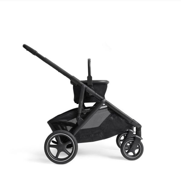 Poussette trio Versiti + siège auto i-Snug 2 Raven + nacelle Ramble XL Eclipse
