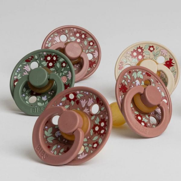 Pack de 2 sucettes Colour Caoutchouc Liberty 0-6 mois Chamomile Lawn Pine