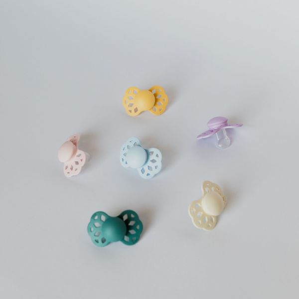 Pack de 2 sucettes Infinity Silicone anatomique 0-6 mois Ivory et Blush