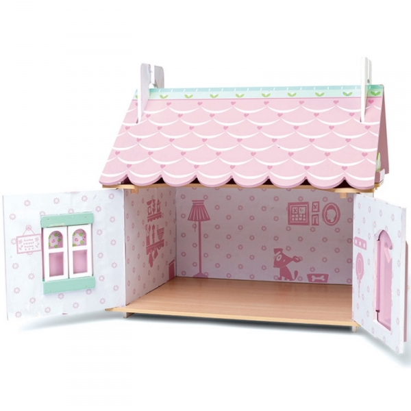 Petite maison de poupée de Lily