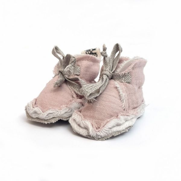 Chaussons polaires 0-1 mois Nude Powder Rose
