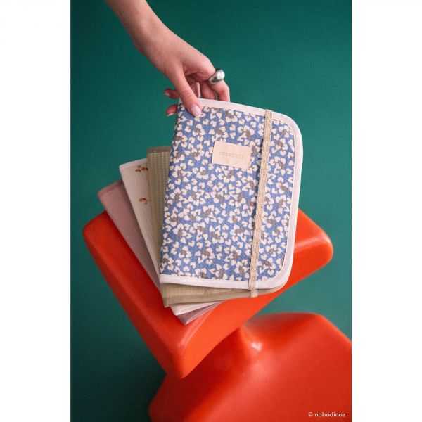 Protège carnet de santé Poema nid d'abeille Blue Yumiko