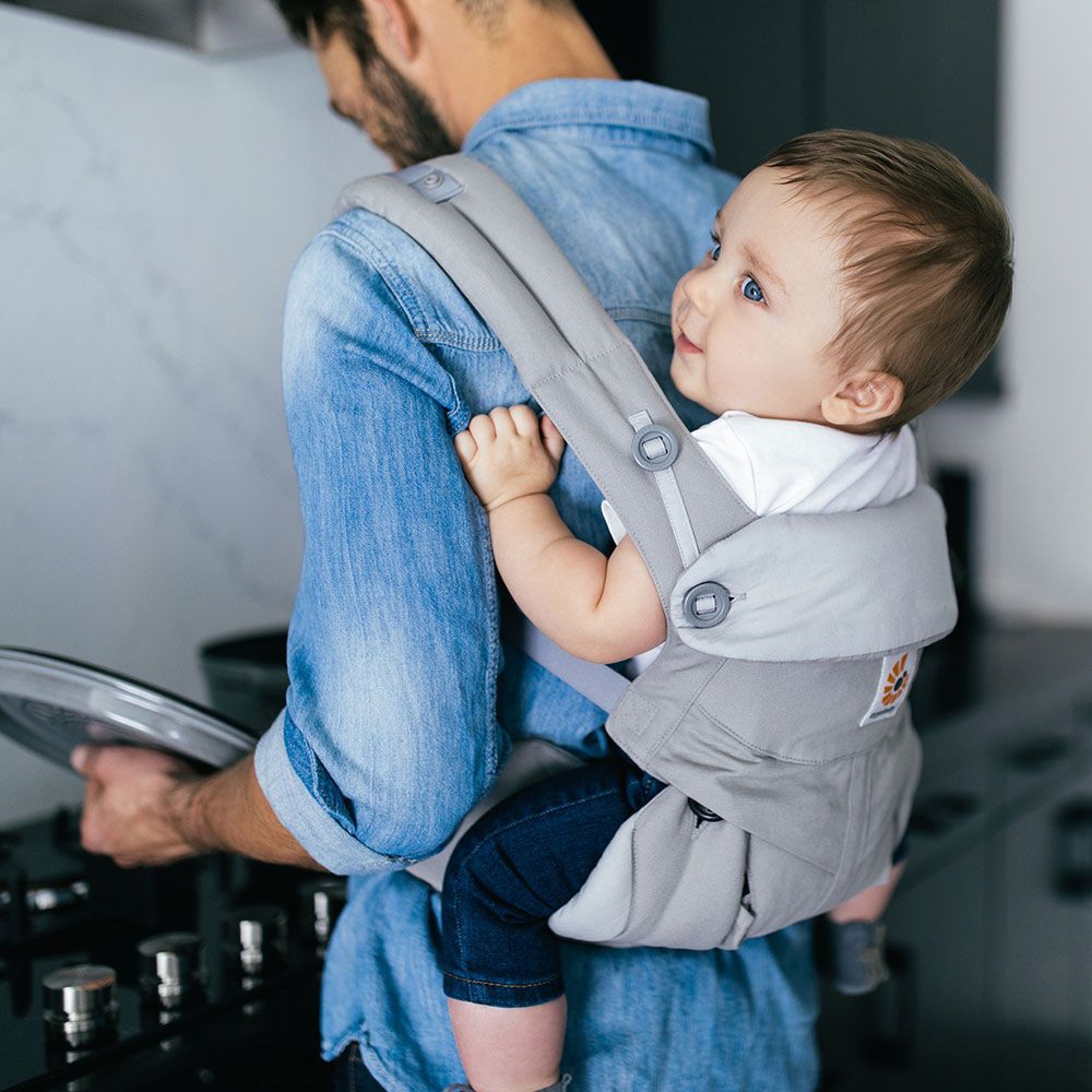 Ergobaby Porte Bebe 360 4 Positions Gris Perle Made In Bebe