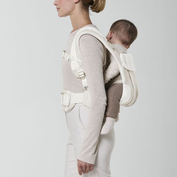 Porte-bébé physiologique Coya Bouclé Cream White