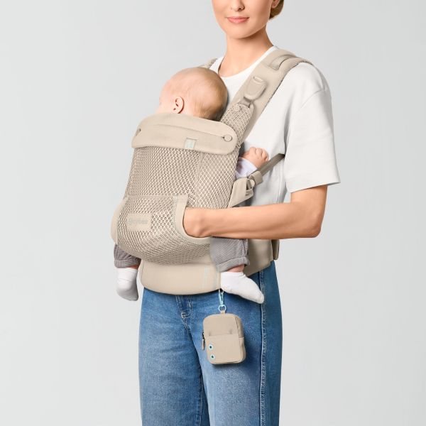 Porte bébé physiologique Laya Almond Beige