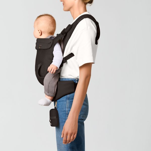 Porte bébé physiologique Laya Chocolate Brown