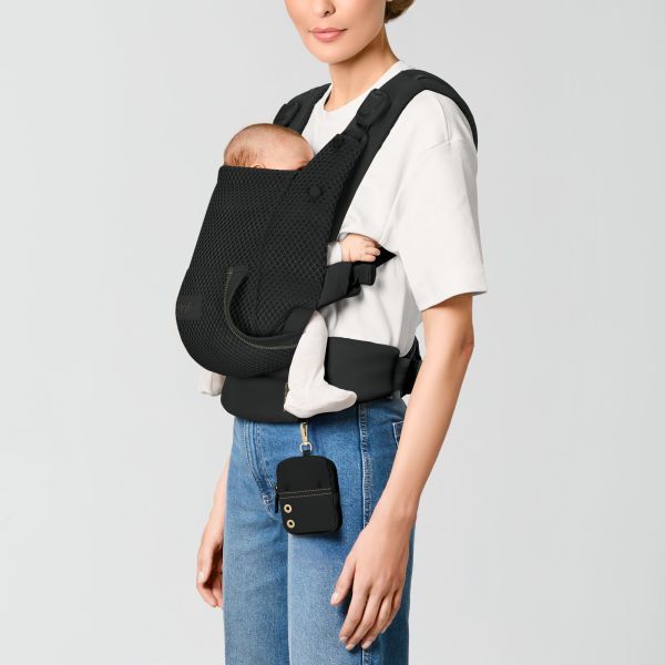 Porte bébé physiologique Laya Magic Black