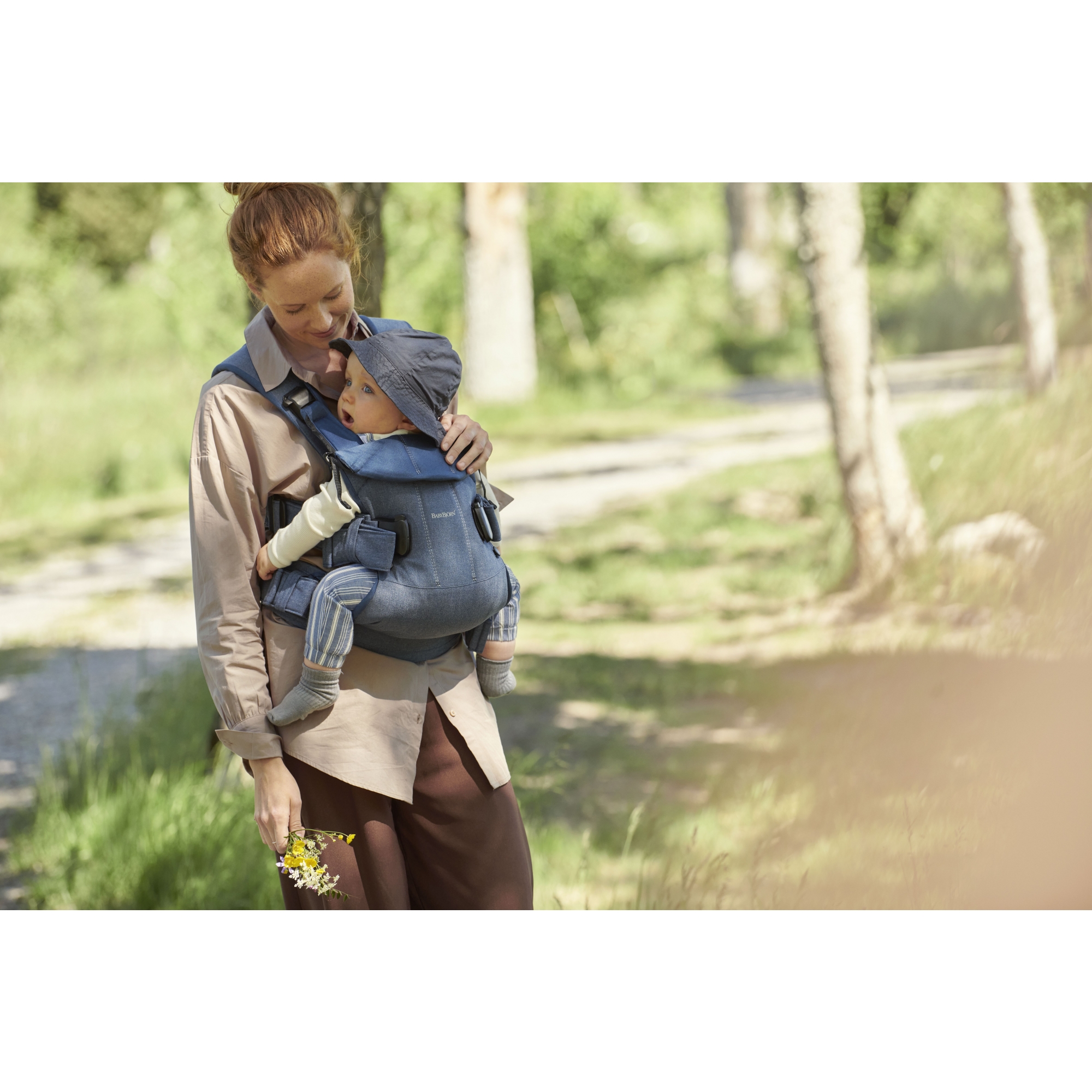 Babybjorn Porte Bebe One Coton Mix Bleu Demin Et Bleu Nuit Made In Bebe