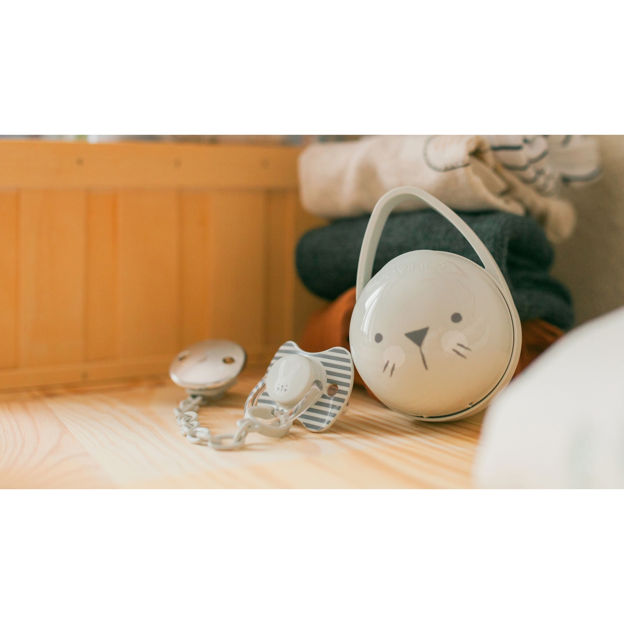 Suavinex Boite A Sucettes Duo Hygge Baby Gris Made In Bebe Suavinex Boite A Sucettes Duo Hygge Baby Gris Made In Bebe