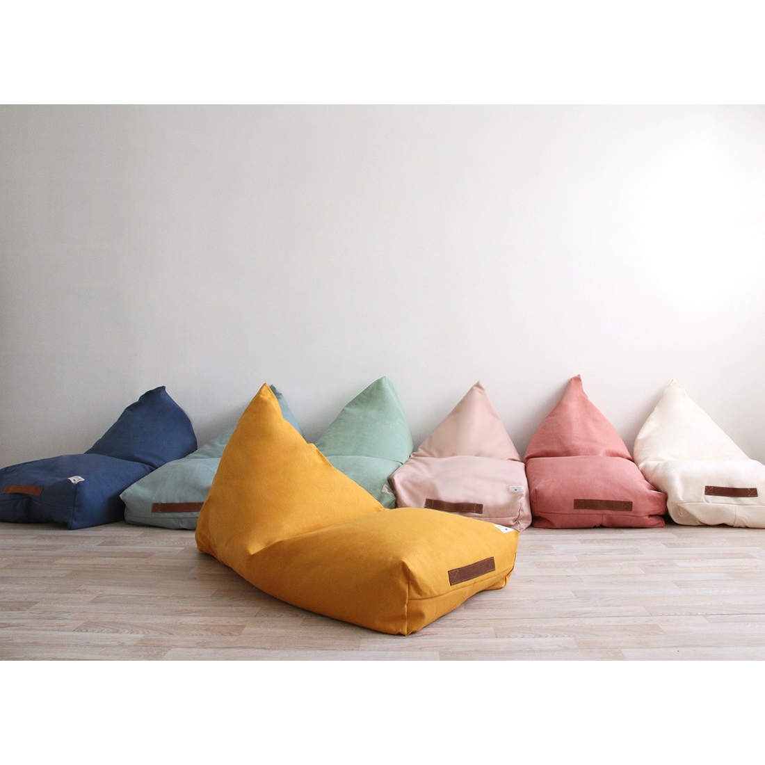 Nobodinoz Pouf Oasis Faniente Yellow Made In Bebe