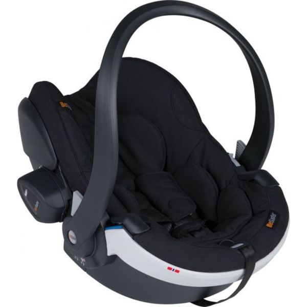 Poussette trio YOYO 3 - Châssis noir Pack 6+ siège auto car seat by Besafe + Nacelle Zebra Noir