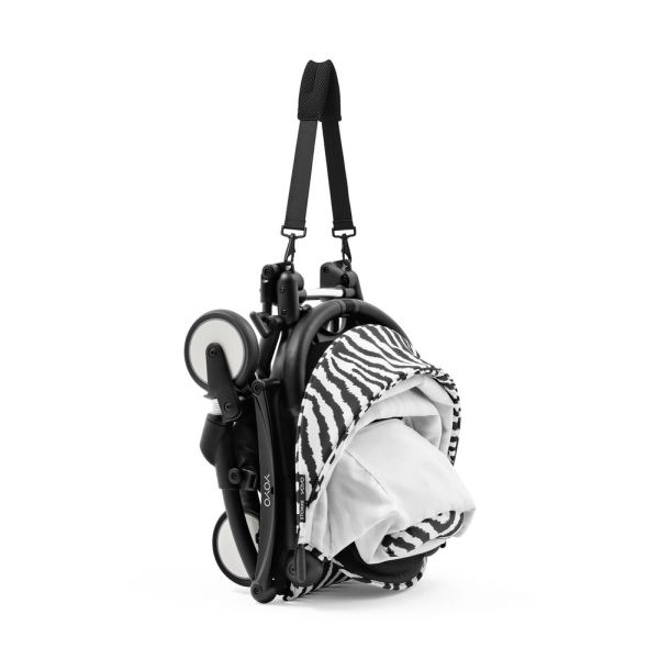 Poussette trio YOYO 3 - Châssis noir Pack 6+ siège auto car seat by Besafe + Nacelle Zebra Noir