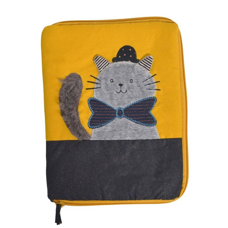Moulin Roty Protege Carnet De Sante Personnalisable Chat Les Moustaches Made In Bebe