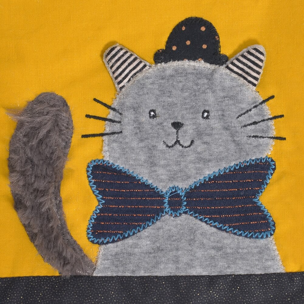 Moulin Roty Protege Carnet De Sante Personnalisable Chat Les Moustaches Made In Bebe