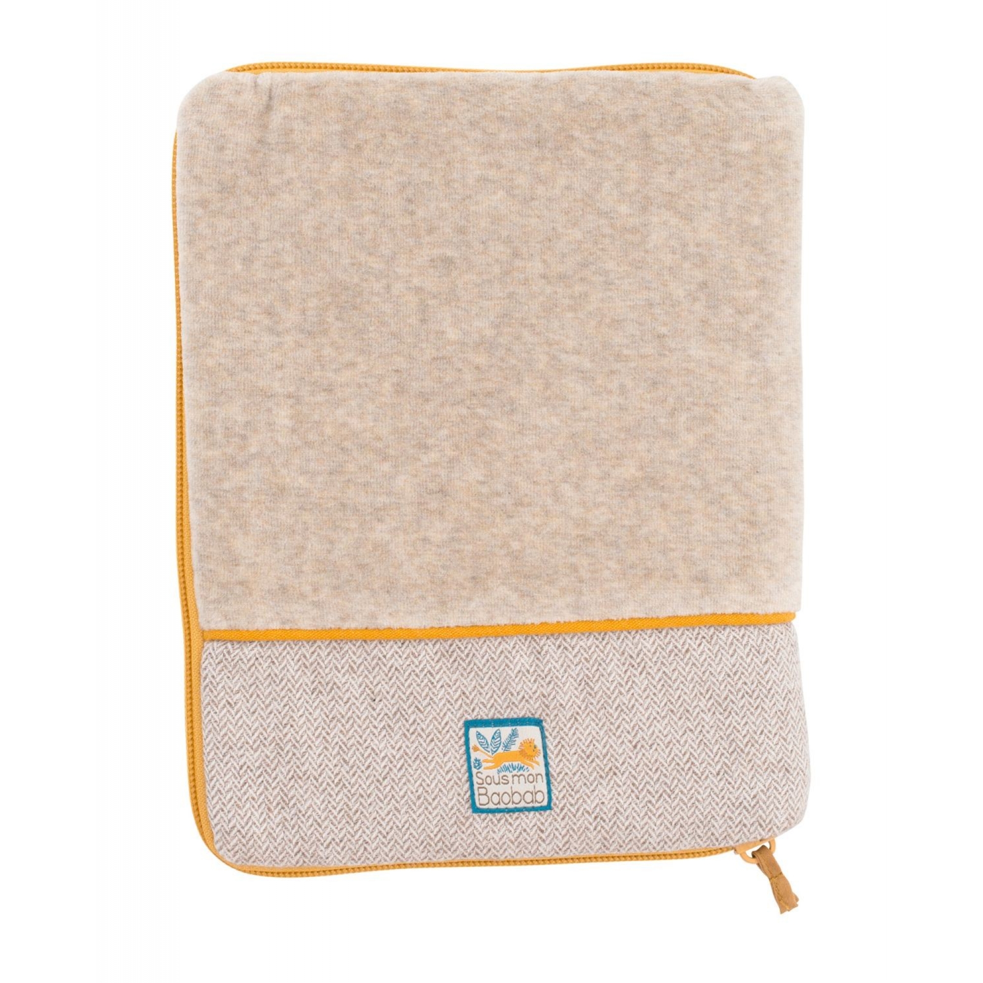 Moulin Roty Protege Carnet De Sante Personnalisable Sous Mon Baobab Made In Bebe