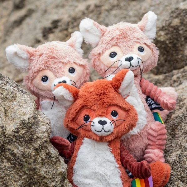 Peluche Les Ptipotos raton laveur Netoitou terracotta
