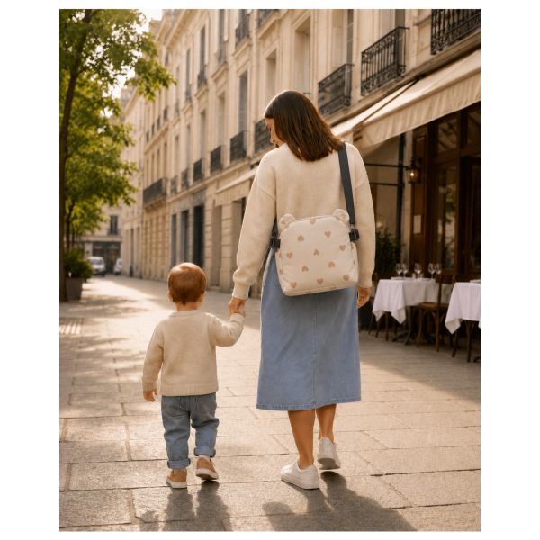 Rehausseur de chaise bébé pliable et imperméable Coeurs