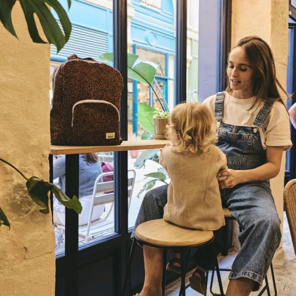 sac à dos + (poche zippée) léo noir -Collection Léo