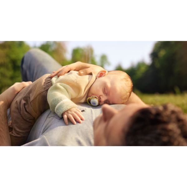 Lot de 2 sucettes Ultra Air 0-6 mois SCF376/25