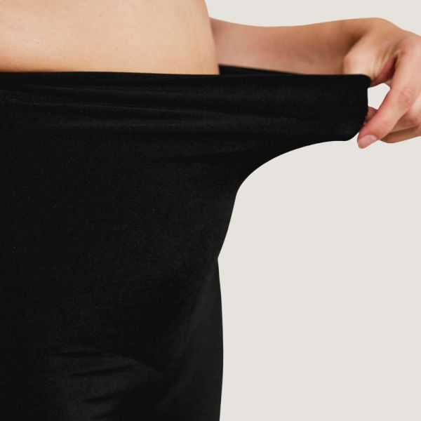 Short gainant post-partum maintien ventre et dos sans couture M