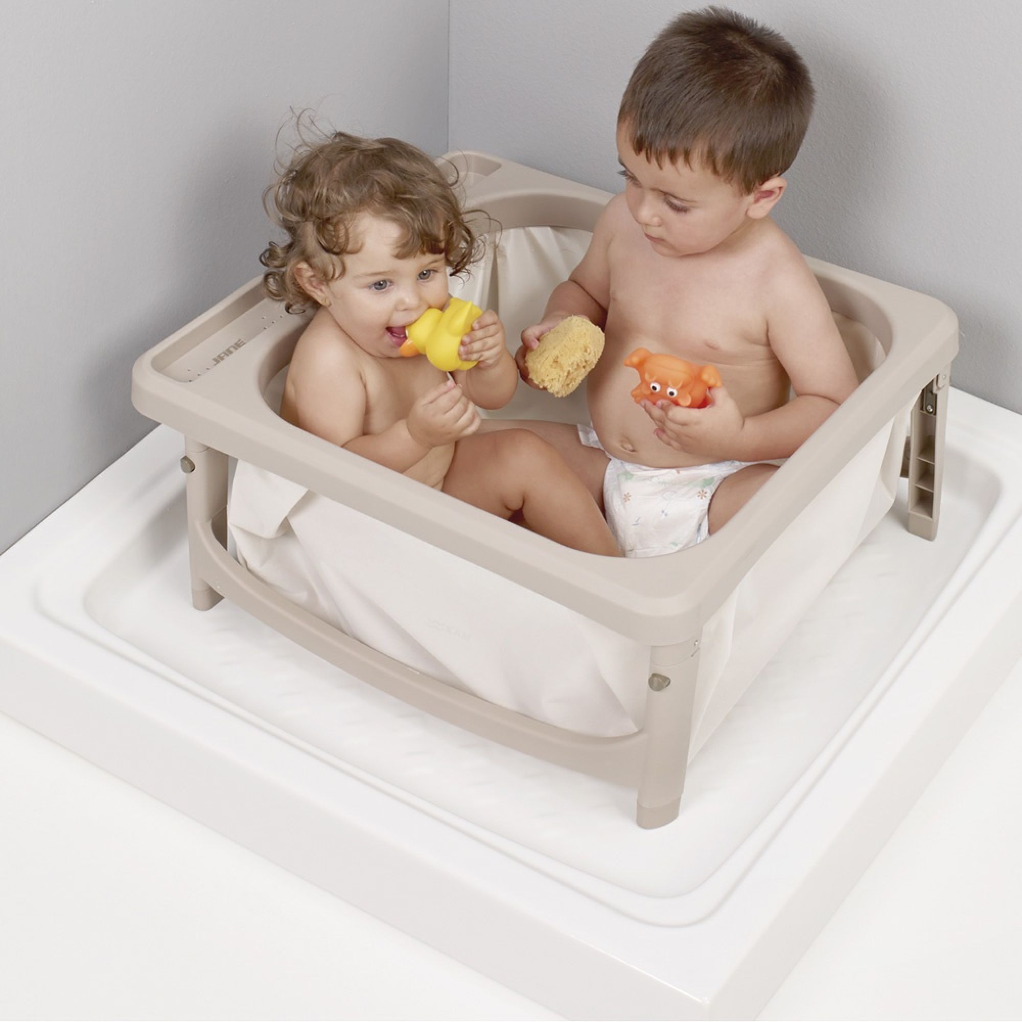 Jane Baignoire Pliable De Douche Granola Made In Bebe Jane Baignoire Pliable De Douche Granola Made In Bebe