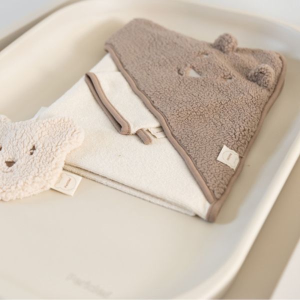 Cape de bain bébé et gant Bear Chocolate