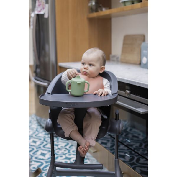 Tasse d’apprentissage bébé en silicone avec anses Sage Green