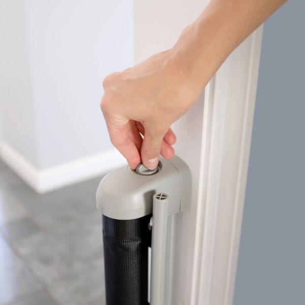 Barrière de sécurité enfant , Jusqu'à 136 cm, Auto Lock, Retractable, Facile à installer