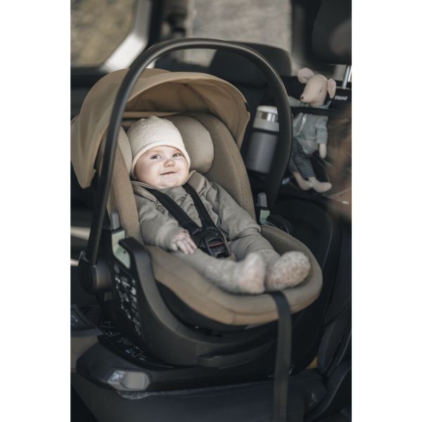 Siège auto i-Size Maple Connect Black