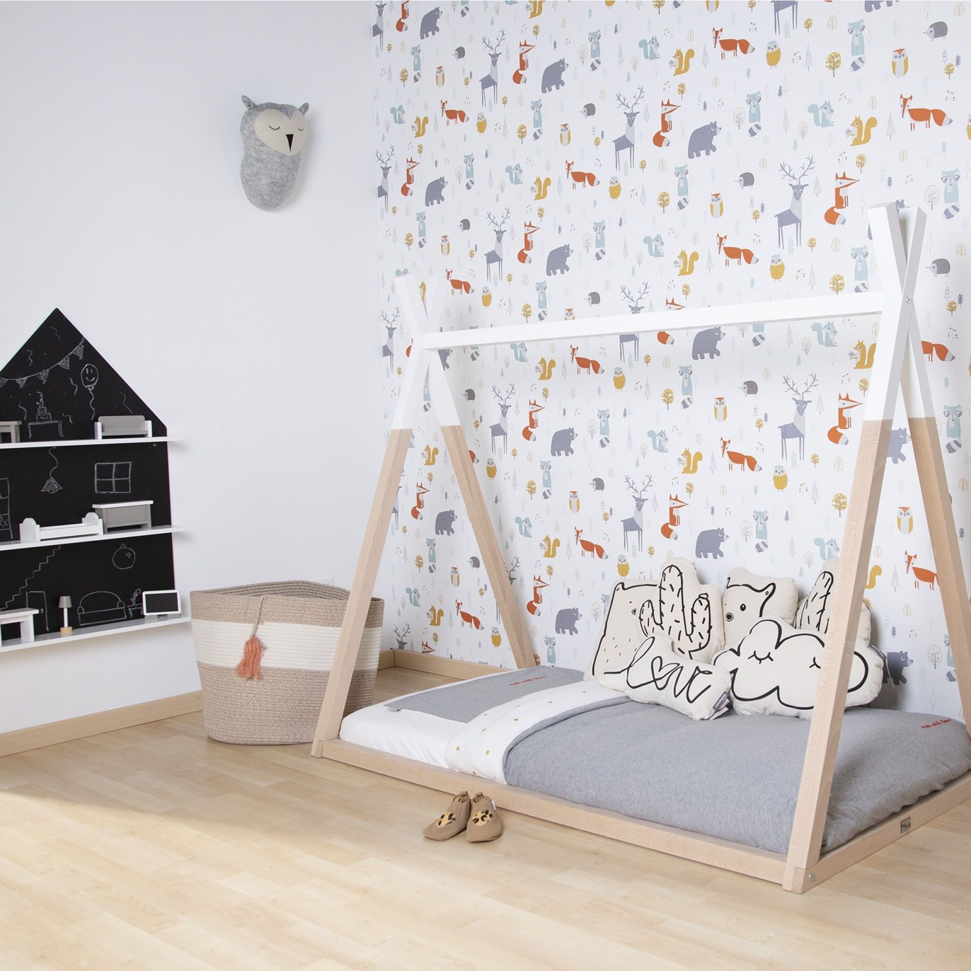 ML-Design Lit d'Enfants Tipi 70x140 cm avec Sommier à Lattes, Bois