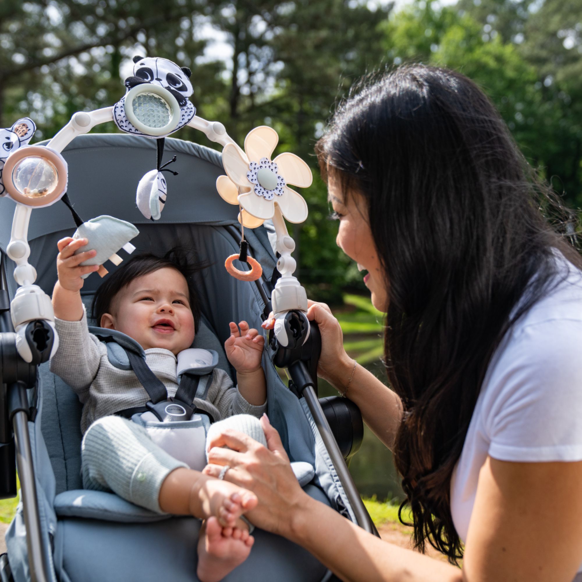 Arche d'activités Articulée pour bébé - Sans | Beebs